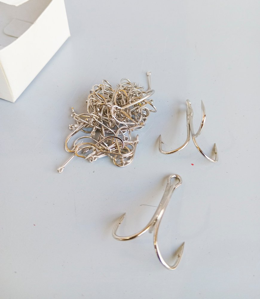 Lotes de anzuelos antiguos y accesorios - imagen 3