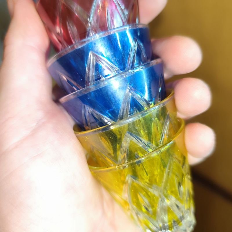 Colección de mini vasos para shots en diferentes colores y tamaños - imagen 4