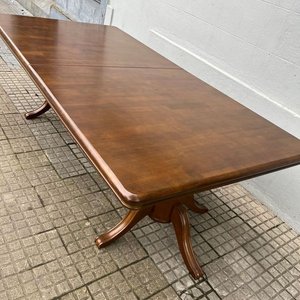 Juego de Comedor de Madera: Mesa Extensible y 10 Sillas Tapizadas Beige - imagen 26