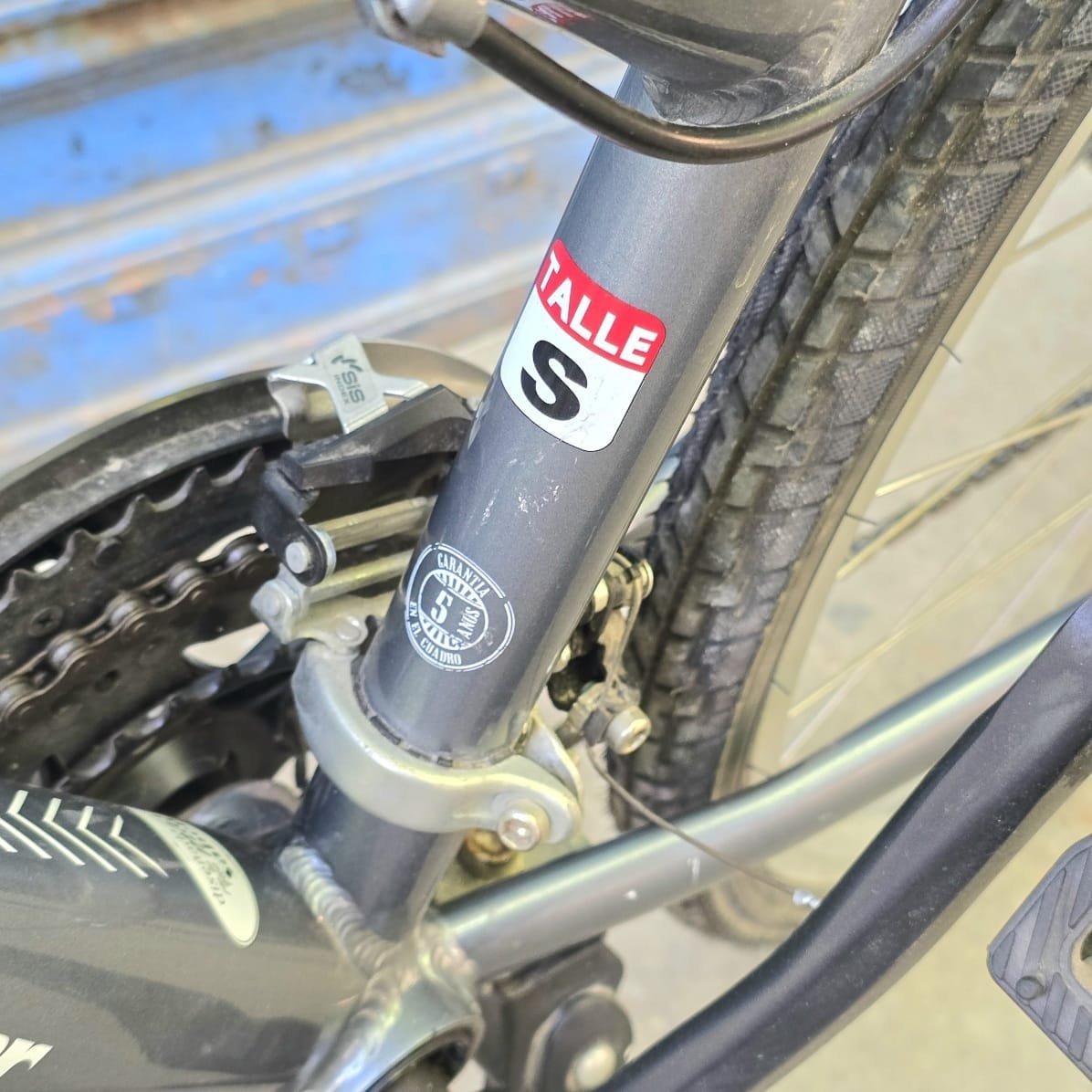 Item lote-02-bicicleta-r28 - Image 2