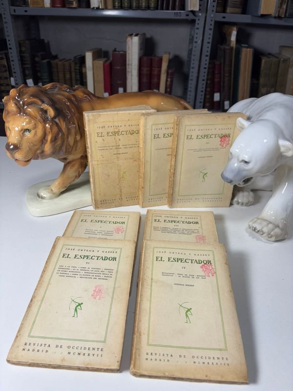 Libros de José Ortega y Gasset en 7 Volúmenes, 1928 - imagen 3
