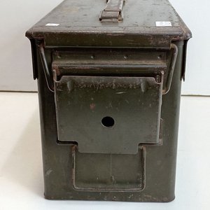Caja Metálica EMCO para Municiones Calibre .400 con Manija - imagen 5