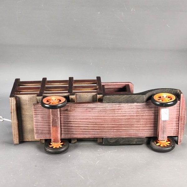 Modelo de Camión Ford en Escala 1/14 en Madera - imagen 6