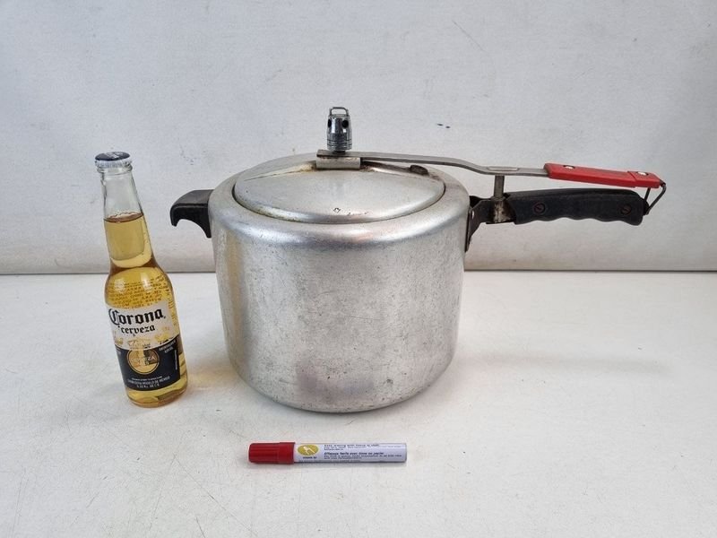 Olla a Presión Marmicoc Junior 10 Litros - Industria Brasilera
