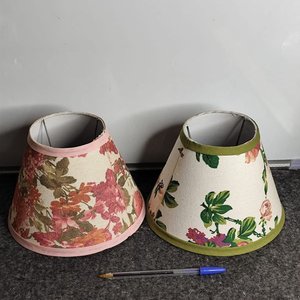 Juego de 4 Pantallas para Lámpara: 2 Lisas Azules y 2 Estampadas Florales - imagen 2