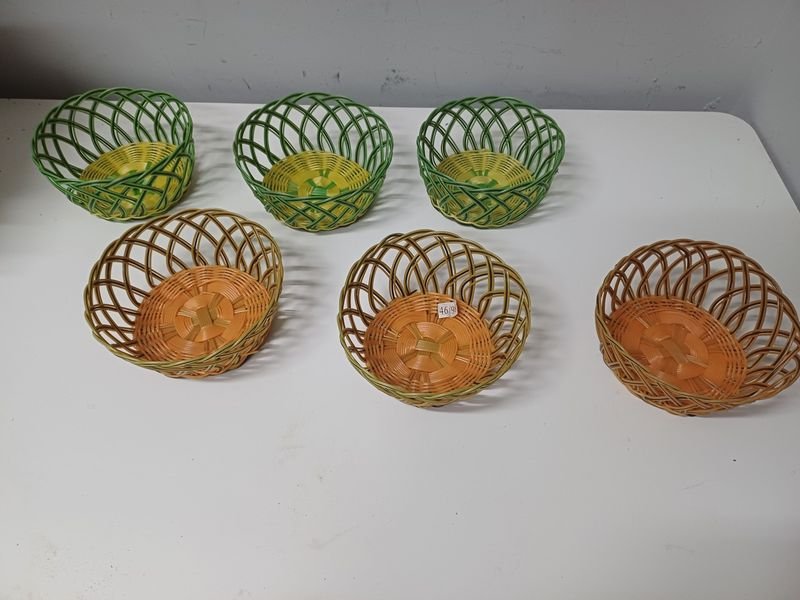 Lote de 100 Paneras Plásticas Decorativas