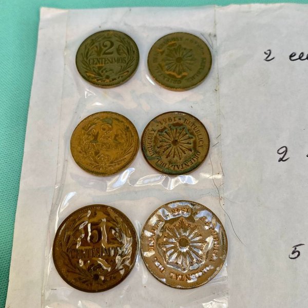 Colección de monedas antiguas de Uruguay - imagen 2
