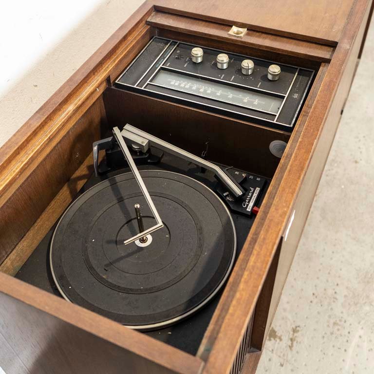 Combinado de pie en madera para reproducir discos - imagen 2