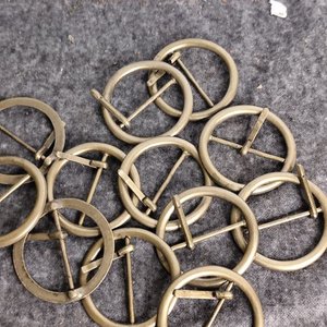 Lote de 12 Hebillas Redondas de Bronce - imagen 1