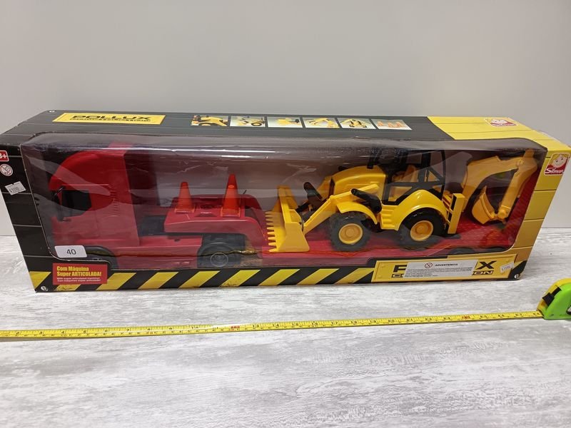 Item 896381 - Image 1