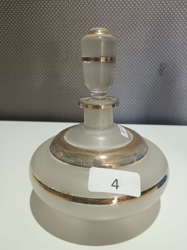 Dos botellones de cristal antiguos para decoración - imagen 4