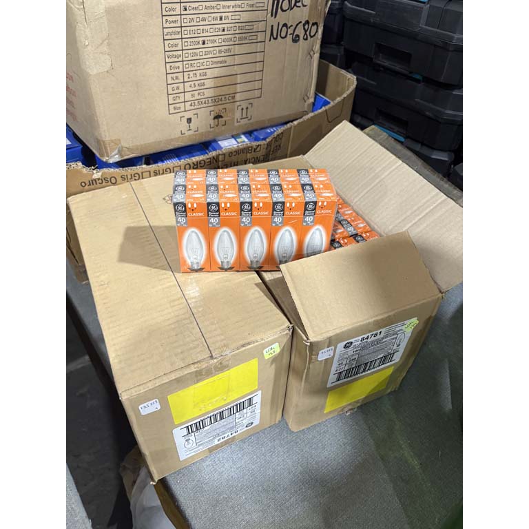 Lote siguiente: Lámparas de 60 W en caja - Compra en subasta