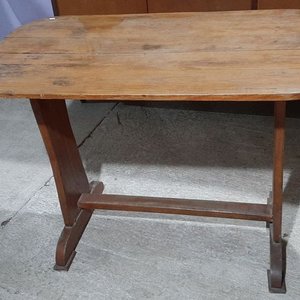 Lote anterior: Mesa de Madera Rectangular Estilo Rústico