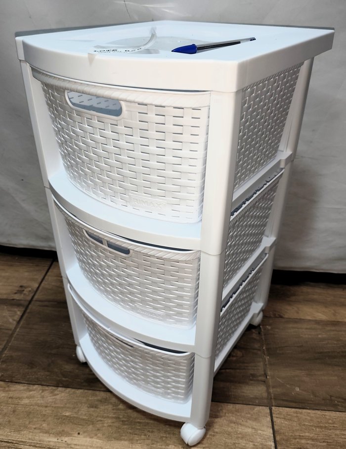 Organizador Rimax de PVC con 3 Canastos y Ruedas