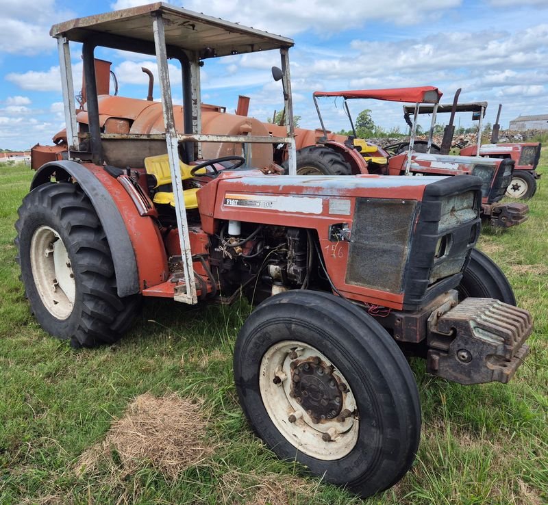 Lote siguiente: Tractor Fiat Agri en Venta