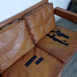 Sillón de 3 cuerpos en madera con tapizado de cuero - imagen 4