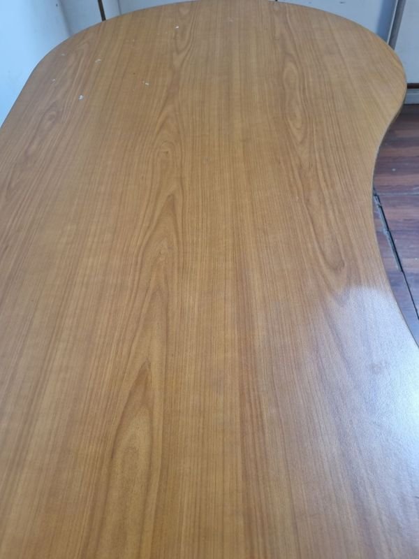 Esccritorio Con Rueditas Y Bandeja Deslizable - Mueble de Oficina - imagen 7
