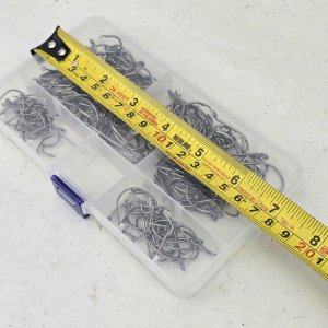 Estuche con Anzuelos de Pesca Varios Tamaños - imagen 2