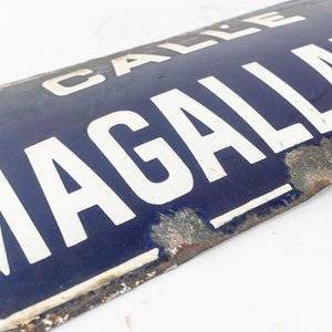 Chapa de Calle Magallanes Antigua - 24.5 x 49.5 cm - imagen 2