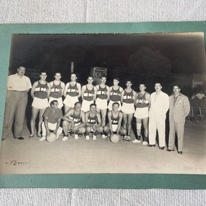 Fotos Históricas Equipo de Básquet de Colonia y Premiación en Liceo - imagen 2