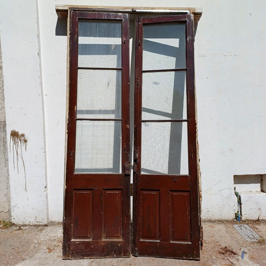 Item 16678 - Image 0