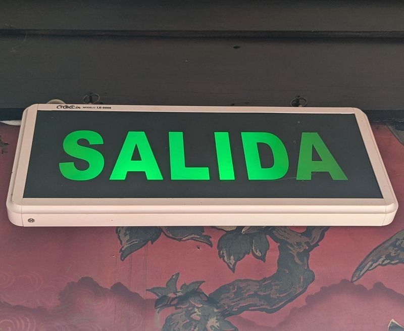 Lotes de luces de emergencia y salida - imagen 3