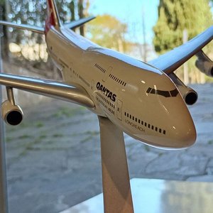 Maqueta Avión Boeing 747 Qantas Space Models London Resina 1/200 35cm - imagen 3