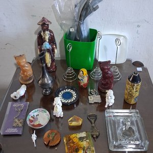 Lote siguiente: Cierres 18cms y lote adornos