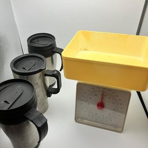 Jarras Térmicas de Acero Inoxidable y Balanza de Cocina Vintage - imagen 1