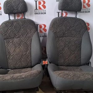 Par de Butacas para Auto Usadas - imagen 1