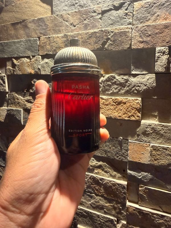 Lote anterior: Perfume Cartier Pasha Edición Noire