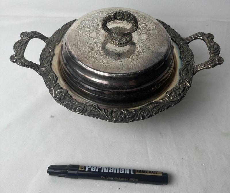Lote siguiente: Plata y Accesorios de Plata en Venta
