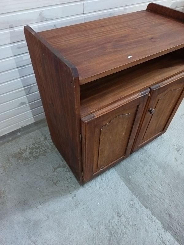 Item 879946 - Image 1