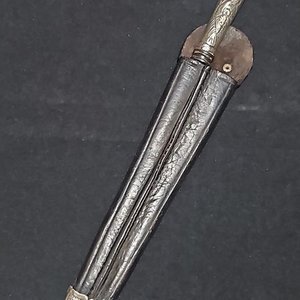 Cuchillo de Caza Antiguo con Detalles en Plata y Oro - imagen 11