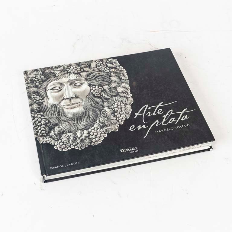 Libro "Arte en Plata" de Marcelo Toledo - Edición Bilingüe Español/Inglés