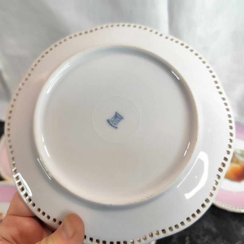 Platos de porcelana alemana con motivos de frutas - imagen 5