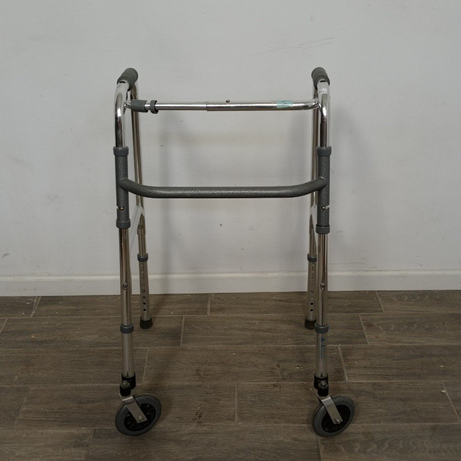 Item 15780 - Image 1