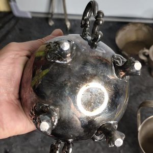 Lote de Azucarero Pesado con Asas y Patas Labradas, Cubo para Hielo y Pinzas, Metal - imagen 3