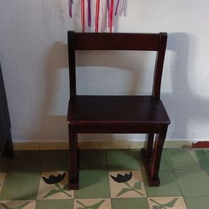 Banco de Madera Dura con Respaldo Firme - imagen 2