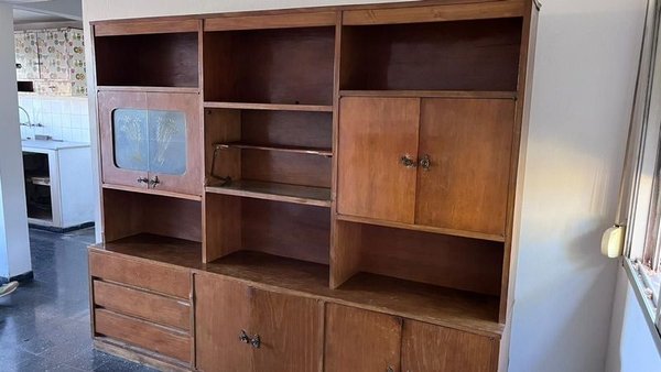 Bargueño de comedor en madera - imagen 4