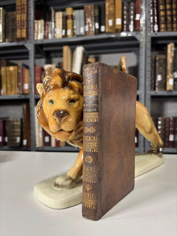 Lote siguiente: Raro Libro de 1819 Sobre el Equilibrio de Poder en Europa por Gould Francis Leckie