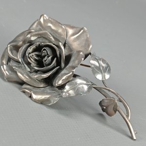 Antiguo Prendedor de Plata con Alfileres de Oro en Forma de Rosa - imagen 5