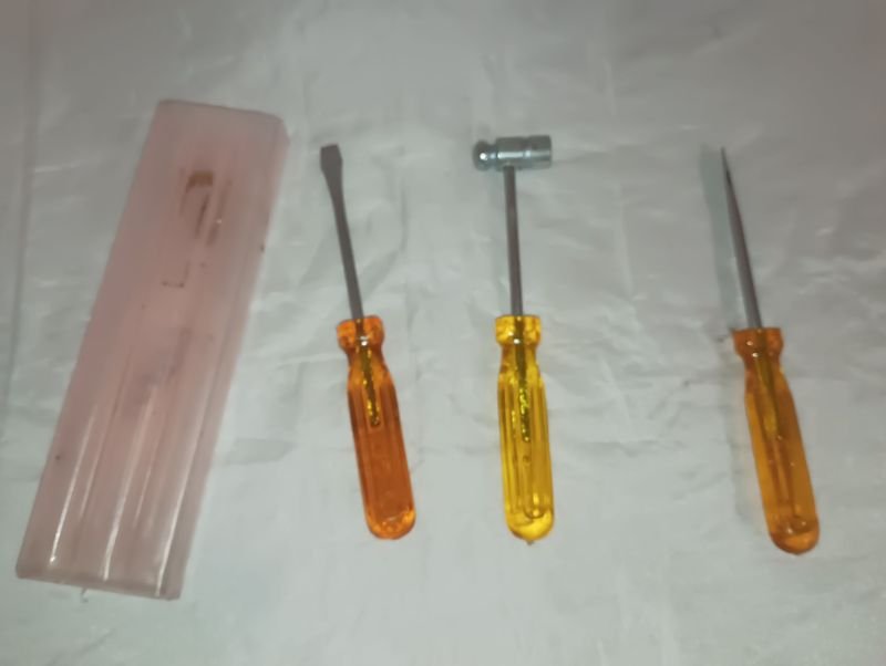 Lote siguiente: Set de herramientas de destornillador y puntas