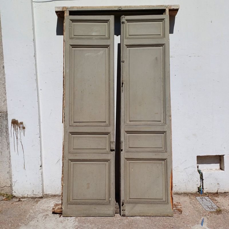 Puerta antigua de tablero, doble hoja y marco - imagen 5