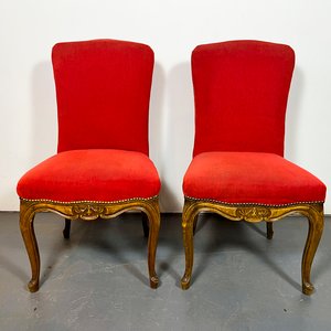 Lote siguiente: Par de Sillas Luis XV Madera Nogal Tapizado Bordeaux Tachonado
