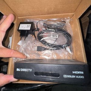 Lote anterior: Receptor DirecTV Standard Receiver con Accesorios