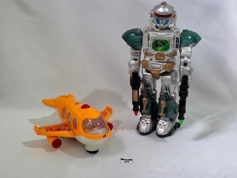 Item 844760 - Image 0