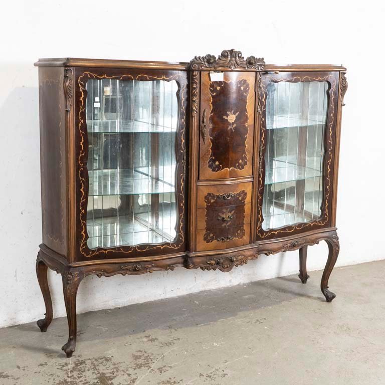 Cristalero Francés Antiguo con Marqueterie Floral y Detalles Espejados