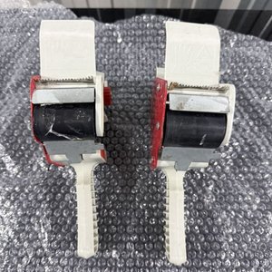 Dispensador de Cinta Adhesiva Rojo y Blanco - imagen 3