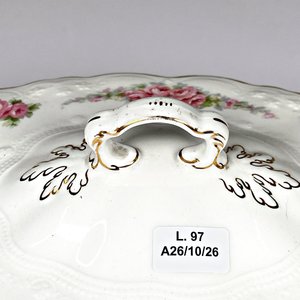 Guisera Antigua de Loza Inglesa con Tapa y Flores Rosas - imagen 2